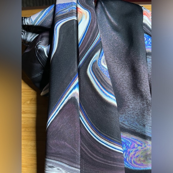 GUC Yigal Azrouël- Bodycon Abstract Scuba Fabric Dress. Size 2 - Picture 10 of 10